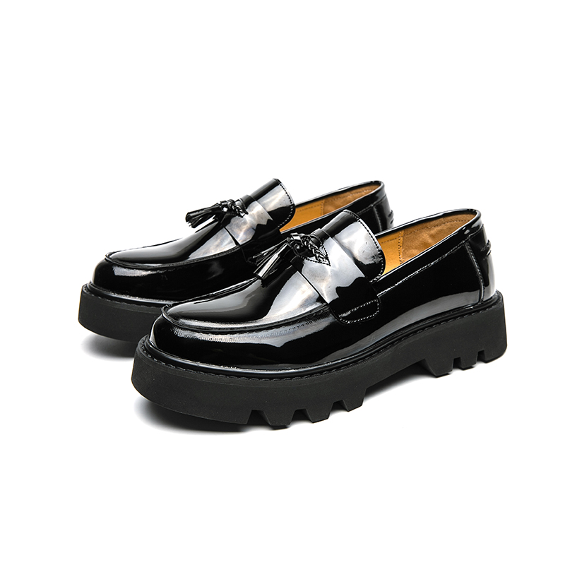 Thick-sole leather shoes